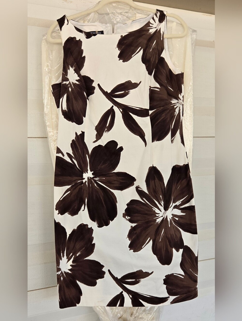 Jones Wear White Dress with Dark Brown Floral Brushstrokes